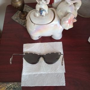 Meet your Posher, Diamond